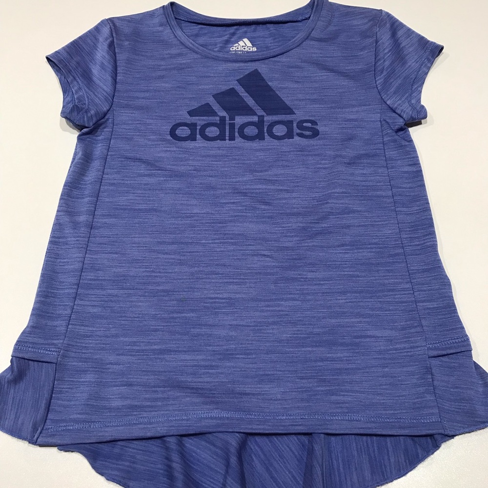 🪴🪴🪴Girl’s Adidas Back Elongated Top, 6x